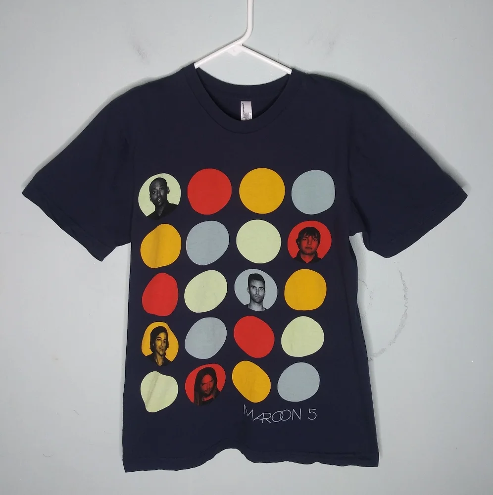 Maroon 5 North America Tour 2013 Concert Short Sleeve T-Shirt - Picture 1 of 4